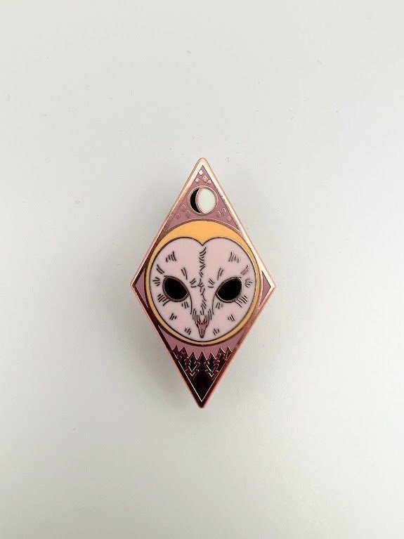 Barn Owl Enamel Pin, Lapel Pin 1.5"