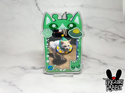 Alien Cat Photo Card Holder Keychain Standee