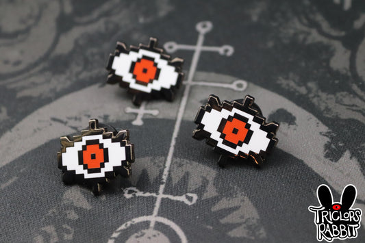Pixel Eye Mini Pin